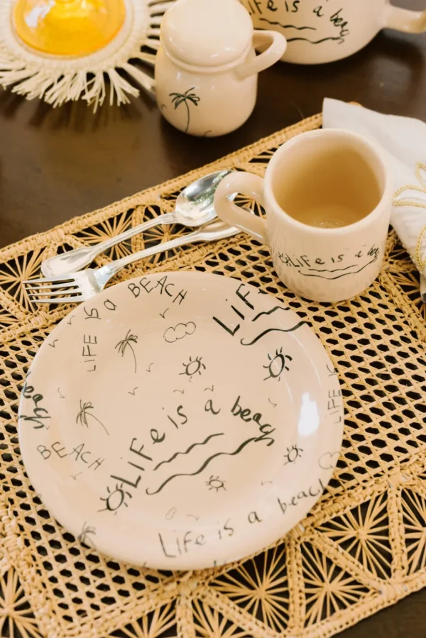 Home-Sensi Studio Ceramic Dinner Plate “Life is a Beach” (Set of 4)