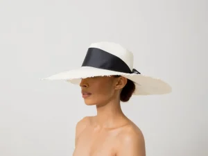 Women's Panama Hats-Sensi Studio Frayed Aguacate Hat Extra Long Brim
